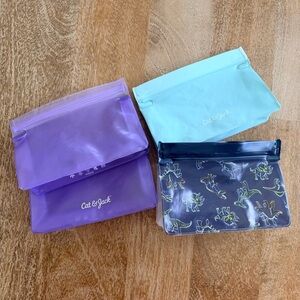 Set 4, Cat & Jack reusable snack bags for kids lunch, on the go. Eco friendly
